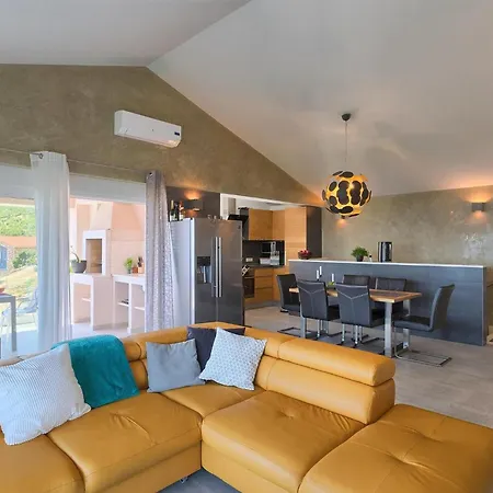 Istra Panorama Дом отдыха Опатия