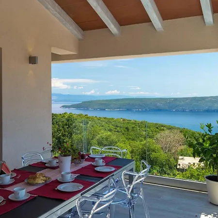 בית נופש Istra Panorama אופטיה